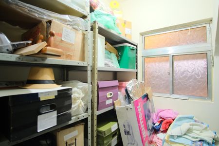 Casa à venda com 221m², 3 quartos e 2 vagasCasa 3 - Despensa