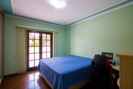 Casa à venda com 347m², 4 quartos e 6 vagasQuarto