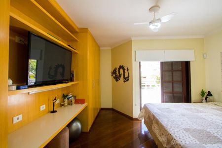 Casa à venda com 347m², 4 quartos e 6 vagasQuarto