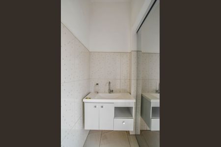 Casa para alugar com 244m², 3 quartos e sem vaga Casa para alugar com 244m², 3 quartos e sem vagaLavabo