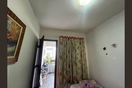 Casa à venda com 550m², 3 quartos e 5 vagas Casa à venda com 550m², 3 quartos e 5 vagasQuarto