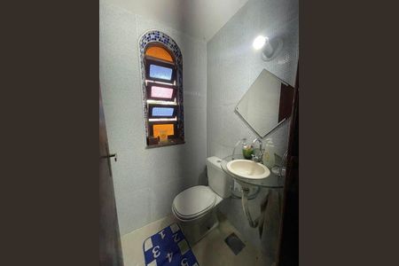 Casa à venda com 550m², 3 quartos e 5 vagas Casa à venda com 550m², 3 quartos e 5 vagasLavabo