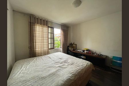 Casa à venda com 550m², 3 quartos e 5 vagas Casa à venda com 550m², 3 quartos e 5 vagasSuíte 1