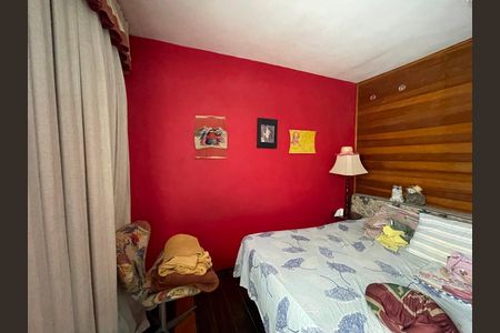 Casa à venda com 550m², 3 quartos e 5 vagas Casa à venda com 550m², 3 quartos e 5 vagasSuíte 2