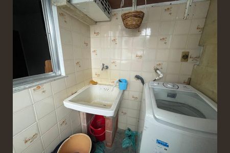 Casa à venda com 550m², 3 quartos e 5 vagas Casa à venda com 550m², 3 quartos e 5 vagasÁrea de Serviço