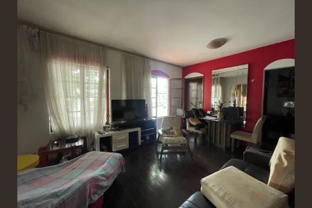 Sala de casa à venda com 3 quartos, 550m² em Jardim Guanabara, Rio de Janeiro