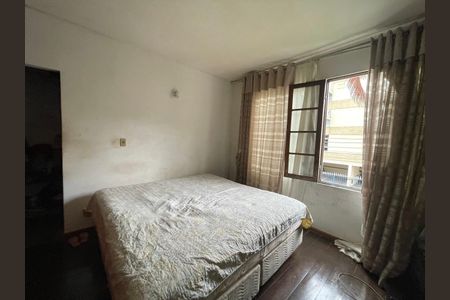 Casa à venda com 550m², 3 quartos e 5 vagas Casa à venda com 550m², 3 quartos e 5 vagasSuíte 1