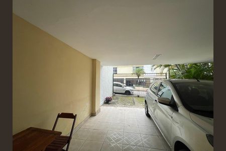 Casa à venda com 550m², 3 quartos e 5 vagas Casa à venda com 550m², 3 quartos e 5 vagasGaragem
