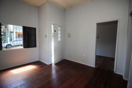 Sala de casa para alugar com 3 quartos, 90m² em Medianeira, Porto Alegre