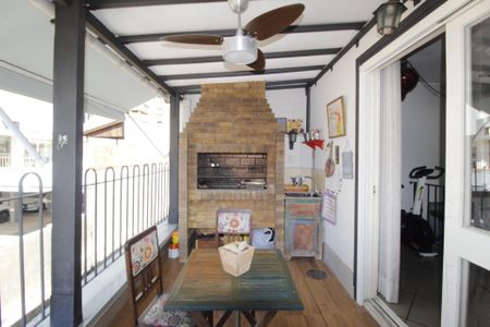 Apartamento à venda com 169m², 4 quartos e 1 vagaÁrea Gourmet