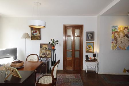 Sala 1 de apartamento para alugar com 4 quartos, 169m² em Higienópolis, Porto Alegre
