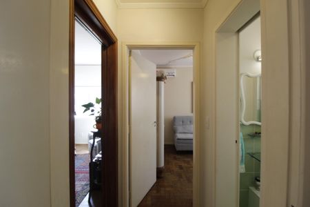 Apartamento à venda com 169m², 4 quartos e 1 vagaCorredor