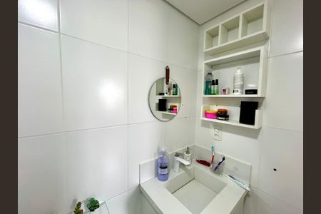 Apartamento para alugar com 46m², 2 quartos e 1 vaga Apartamento para alugar com 46m², 2 quartos e 1 vagaBanheiro