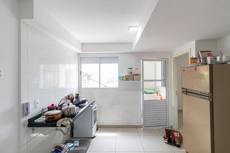 Sala/Cozinha de apartamento para alugar com 2 quartos, 42m² em Cidade Líder, São Paulo