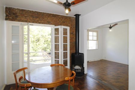 Sala de apartamento para alugar com 3 quartos, 96m² em Floresta, Porto Alegre