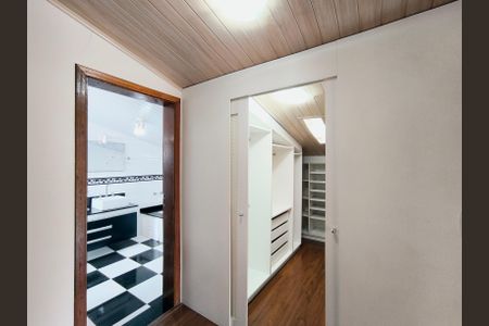 Casa de condomínio à venda com 374m², 2 quartos e 7 vagasSuíte 1