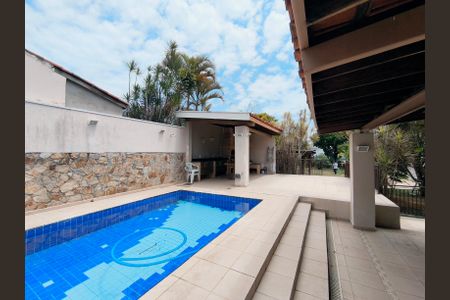 Casa de condomínio à venda com 374m², 2 quartos e 7 vagasChurrasqueira e Piscina