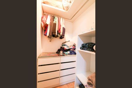 Casa à venda com 276m², 3 quartos e 4 vagas