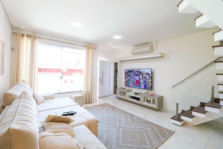 Casa à venda com 276m², 3 quartos e 4 vagas