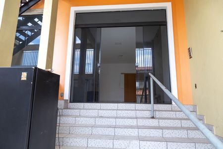 Casa para alugar com 250m², 5 quartos e 2 vagas Casa para alugar com 250m², 5 quartos e 2 vagasEntrada Casa 1