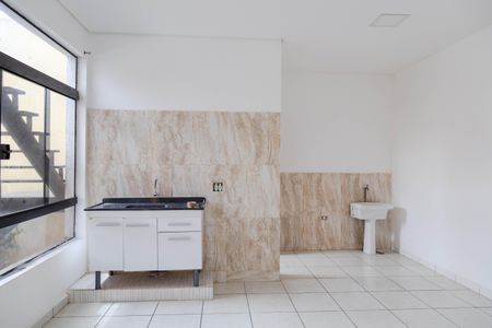 Casa para alugar com 250m², 5 quartos e 2 vagas Casa para alugar com 250m², 5 quartos e 2 vagasCozinha e Área de Serviço - Casa 1