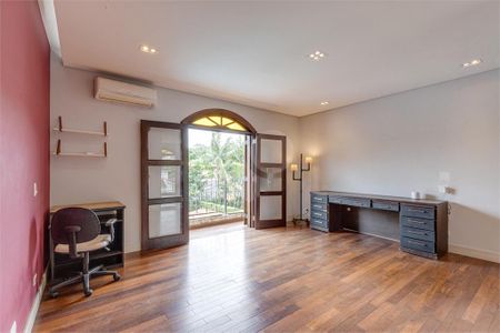 Casa à venda com 5 quartos, 762m² em Jardim Cordeiro, São Paulo