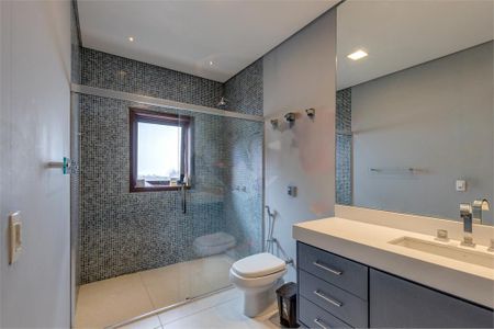 Casa à venda com 5 quartos, 762m² em Jardim Cordeiro, São Paulo