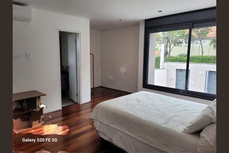 Casa à venda com 3 quartos, 460m² em Vila Nova Caledonia, São Paulo