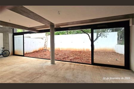 Casa à venda com 4 quartos, 410m² em Jardim Cordeiro, São Paulo