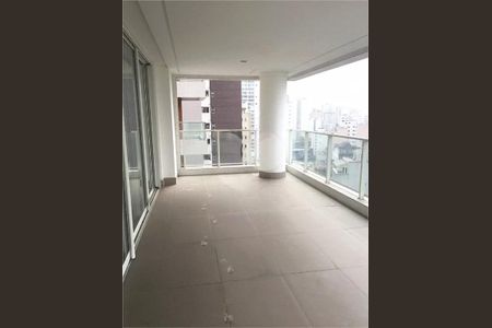 Apartamento à venda com 4 quartos, 270m² em Santa Cecilia, São Paulo