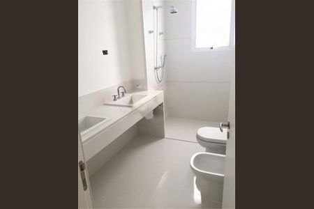 Apartamento à venda com 4 quartos, 270m² em Santa Cecilia, São Paulo