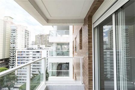 Apartamento à venda com 4 quartos, 270m² em Santa Cecilia, São Paulo