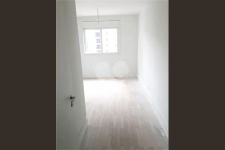 Apartamento à venda com 4 quartos, 270m² em Santa Cecilia, São Paulo