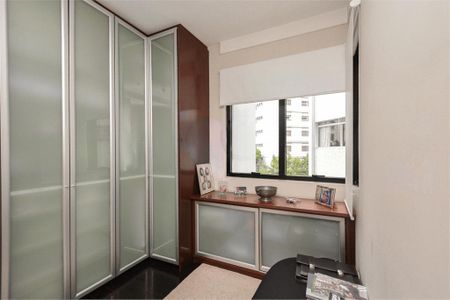 Apartamento à venda com 2 quartos, 136m² em Jardim Paulistano, São Paulo