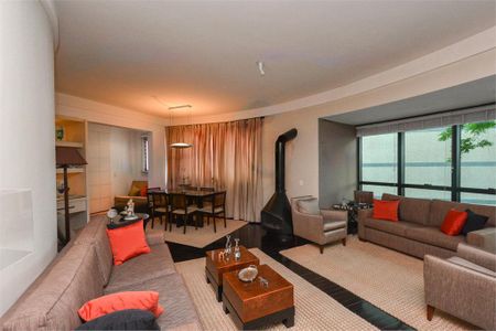 Apartamento à venda com 2 quartos, 136m² em Jardim Paulistano, São Paulo