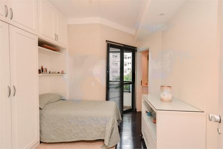 Apartamento à venda com 2 quartos, 136m² em Jardim Paulistano, São Paulo