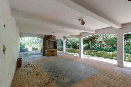 Casa à venda com 4 quartos, 430m² em Chácara Monte Alegre, São Paulo