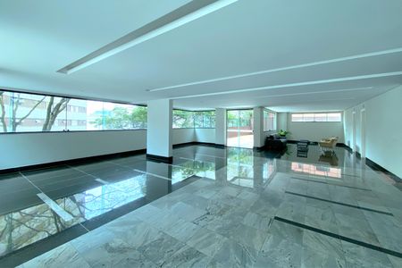 Apartamento à venda com 180m², 4 quartos e 4 vagas Apartamento à venda com 180m², 4 quartos e 4 vagasÁrea comum - Salão de festas