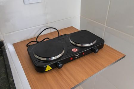 Studio para alugar com 40m², 1 quarto e sem vaga Studio para alugar com 40m², 1 quarto e sem vagaCozinha e Área de Serviço