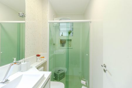 Apartamento à venda com 74m², 3 quartos e 1 vaga Apartamento à venda com 74m², 3 quartos e 1 vagaBanheiro