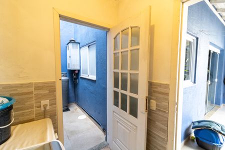 Casa à venda com 162m², 3 quartos e 2 vagas Casa à venda com 162m², 3 quartos e 2 vagasÁrea de Serviço