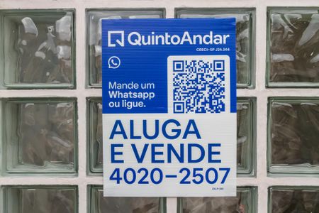 Studio para alugar com 40m², 1 quarto e sem vaga Studio para alugar com 40m², 1 quarto e sem vagaPlaca