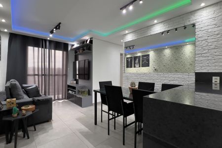 Apartamento à venda com 62m², 3 quartos e 1 vaga Apartamento à venda com 62m², 3 quartos e 1 vagaSala