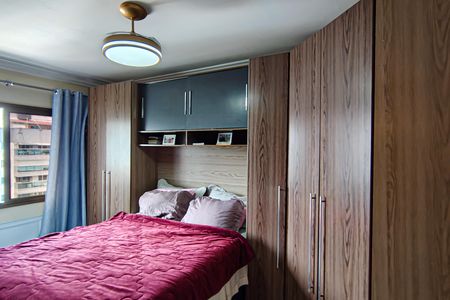 Apartamento à venda com 180m², 2 quartos e 2 vagas Apartamento à venda com 180m², 2 quartos e 2 vagasSuíte