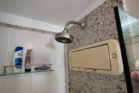 Apartamento à venda com 180m², 2 quartos e 2 vagas Apartamento à venda com 180m², 2 quartos e 2 vagasBanheiro Social