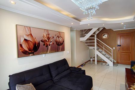 Apartamento à venda com 180m², 2 quartos e 2 vagas Apartamento à venda com 180m², 2 quartos e 2 vagasSala