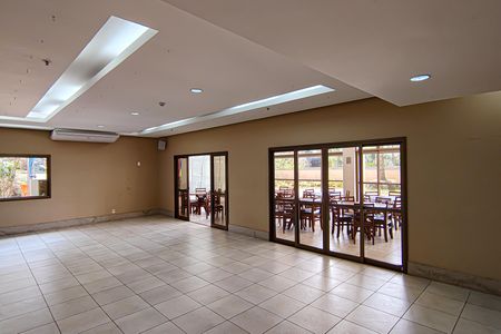 Apartamento à venda com 180m², 2 quartos e 2 vagas Apartamento à venda com 180m², 2 quartos e 2 vagasÁrea comum