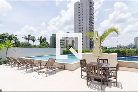 Apartamento à venda com 73m², 2 quartos e 2 vagas Apartamento à venda com 73m², 2 quartos e 2 vagasÁrea comum - Piscina