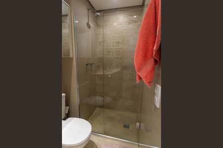 Apartamento à venda com 73m², 2 quartos e 2 vagas Apartamento à venda com 73m², 2 quartos e 2 vagasBanheiro da Suíte Detalhe