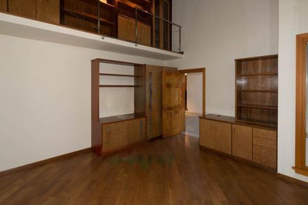 Casa à venda com 4 quartos, 540m² em Cidade Ademar, São Paulo